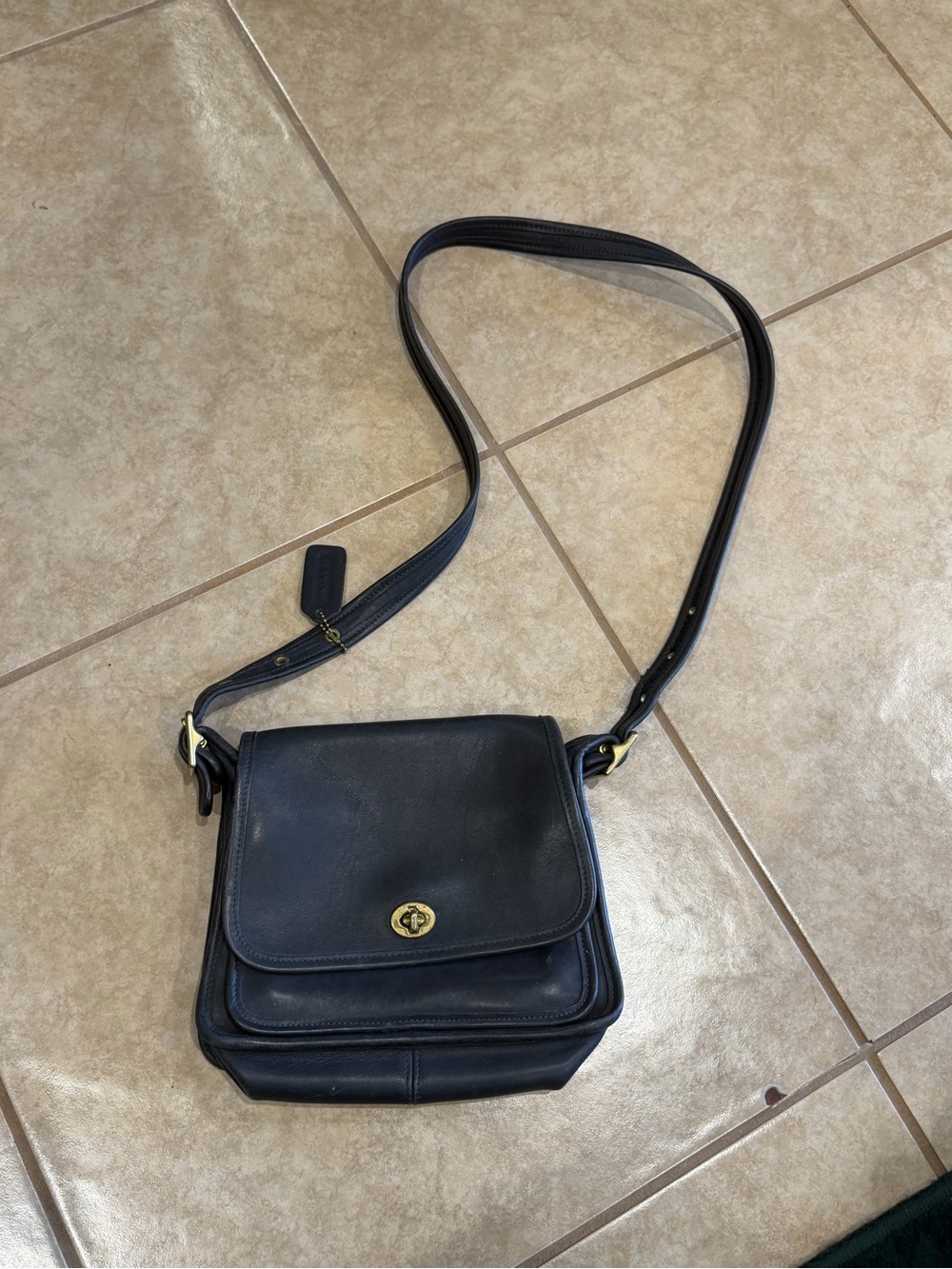 Coach Black Leather Turnlock Crossbody Bag
